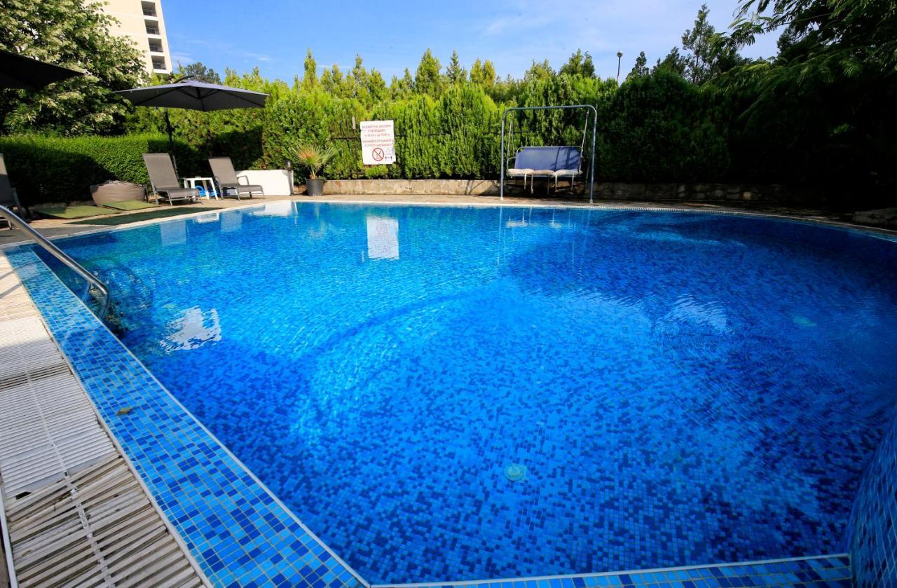 Stayinn Rainbow Houses Beachfront By Asteri Hotels 써니비치 외부 사진